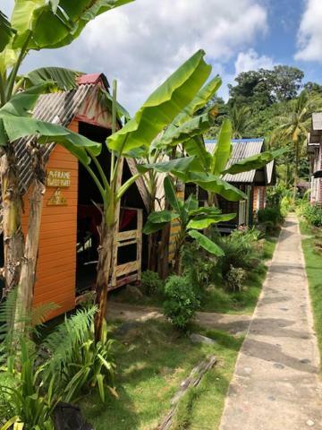 Beach Shack Chalet - Garden View Aframe Small Unit Kampong Juara Екстер'єр фото